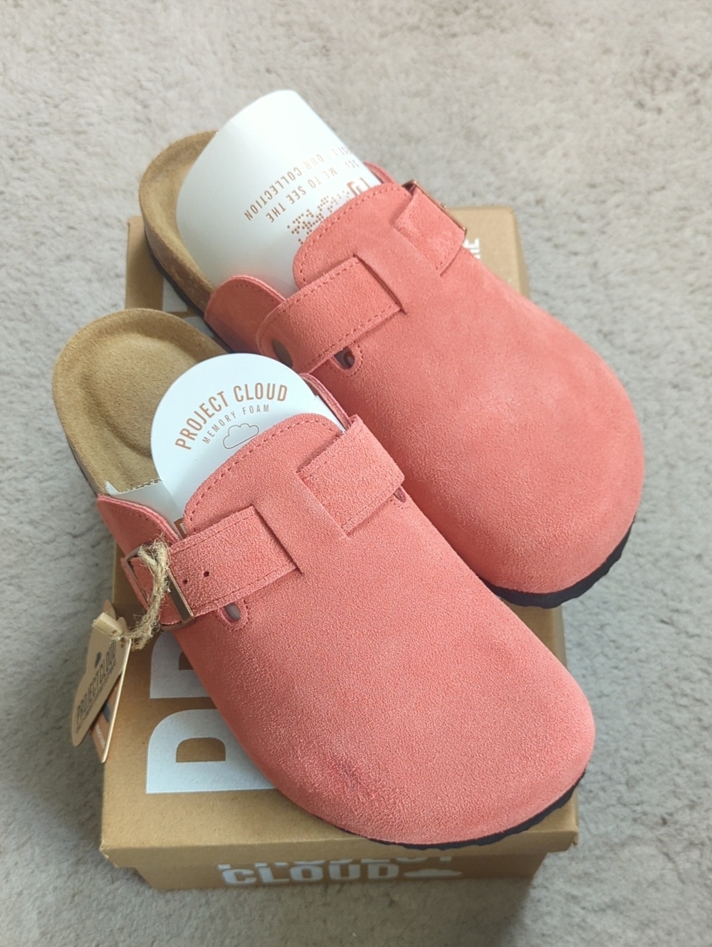 Project Cloud Size 7.5 Pink Suede Memory Foam Clogs NIB